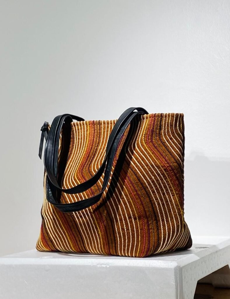 Ladies hand bag XL